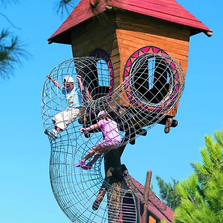 Hotel As Cascatas Golf & 5*