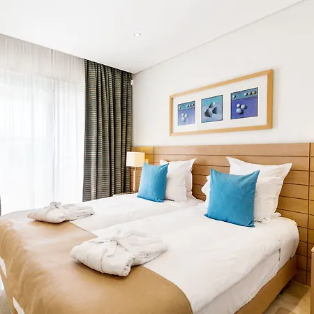 Hotell As Cascatas Golf & Vilamoura