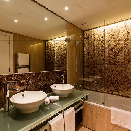 Hotell As Cascatas Golf & 5*